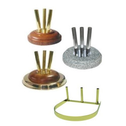 Triviečiai vėliavų stovai